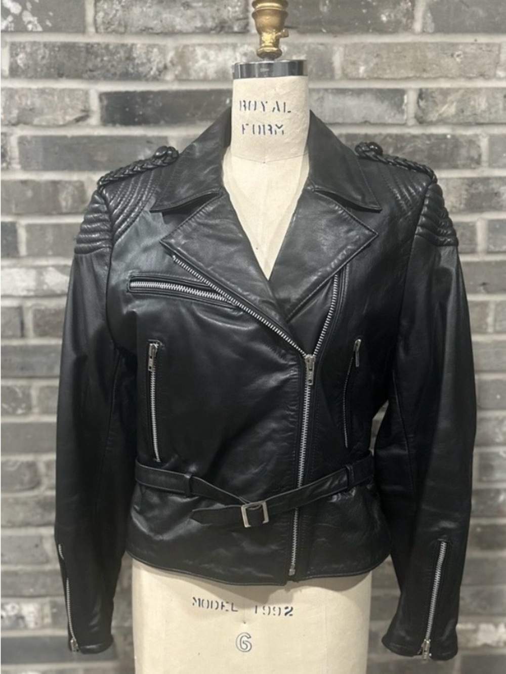 Vintage Berman’s Leather Moto Jacket Women’s Biker Zip Quilted Lined Size 14